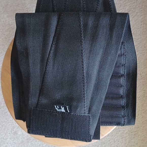 🏋🏽‍♀️Mueller Waist Trainer Belt! - Picture 4 of 16